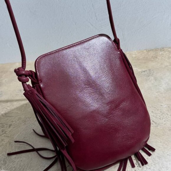 Wild Spirit Crossbody – Style in Motion - Picture 2 of 4